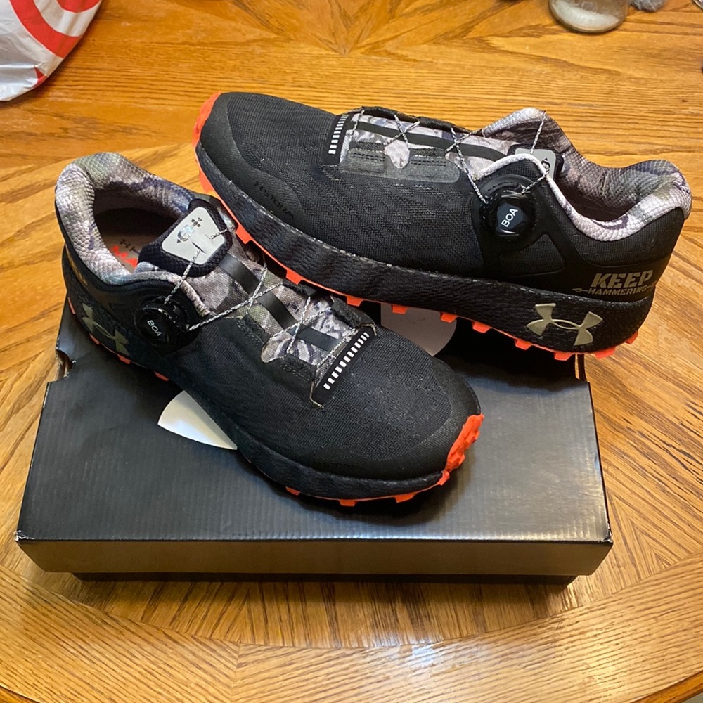 Brand New UA HOVR Machina Off Road CH1 Mens 10 Under Armour Cam Hanes BOA Editio